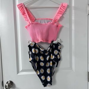 Maternity High Waist Bikini Swimsuit Two Piece Ruffled Hem Cute
Floral Bottom